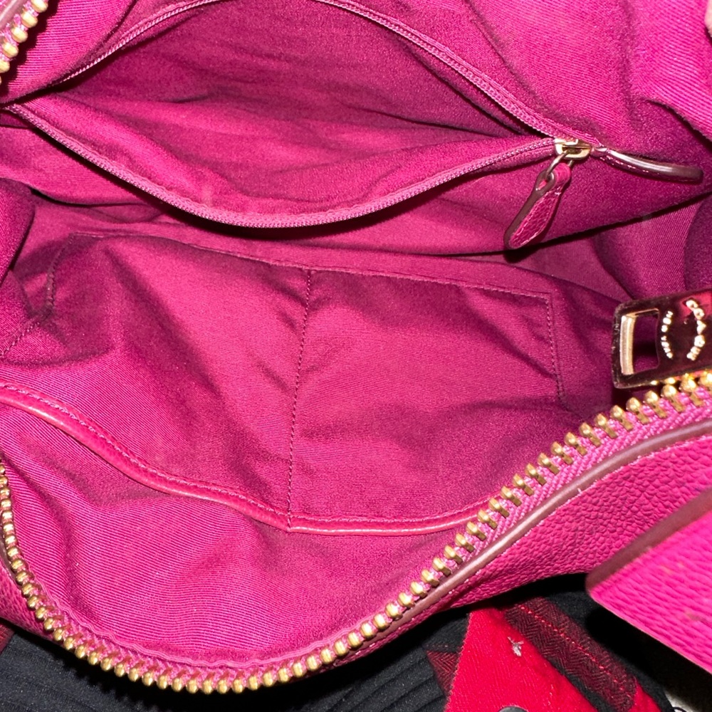 Pink Harley Hobo purse - Picture 3 of 4